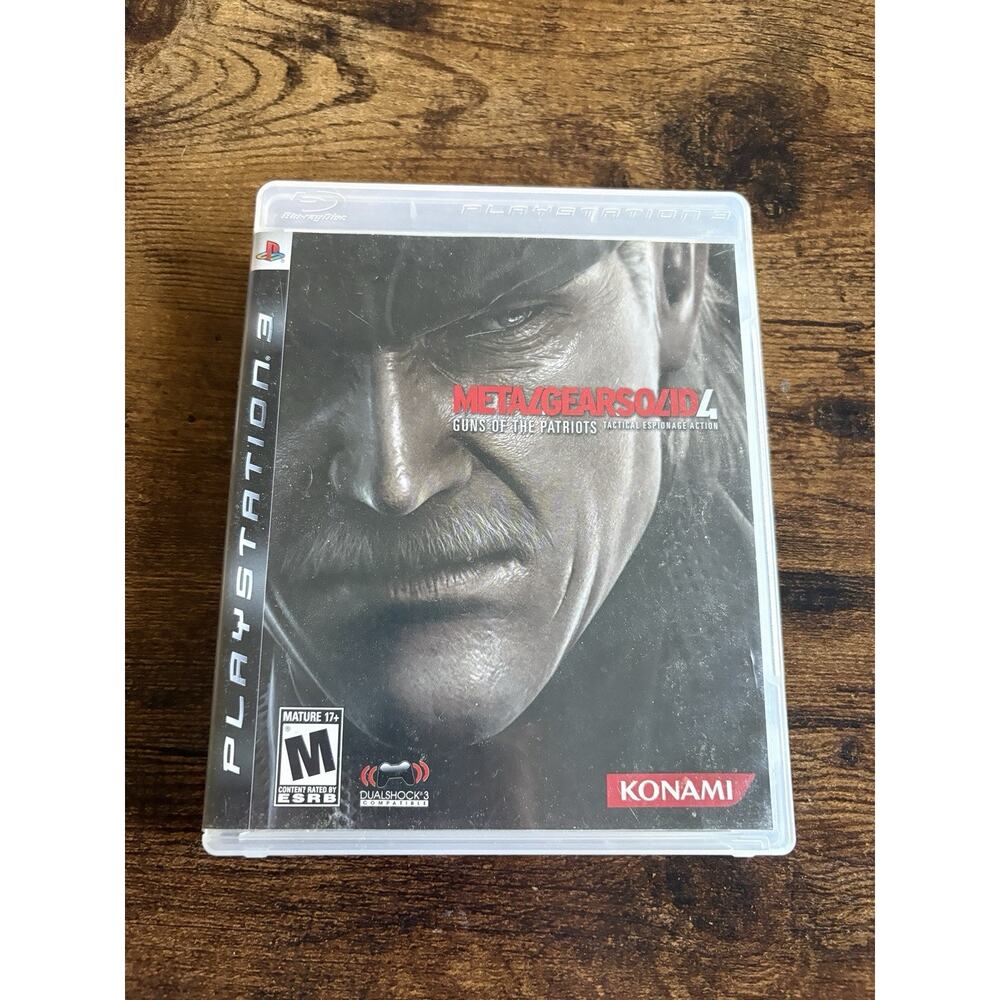Metal Gear Solid 4: Guns of the Patriots - PlayStation 3 - Complete w/ Manual